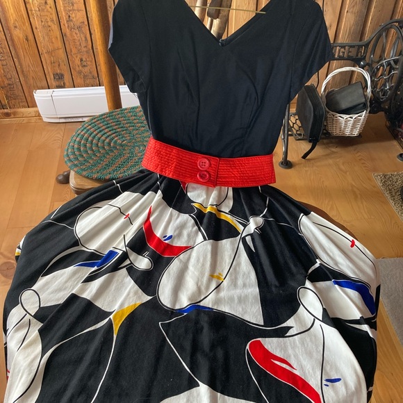 Act I Black Top Party Dress, Red Belt, Skirt Multicolour Bright Abstract Design - Picture 5 of 6